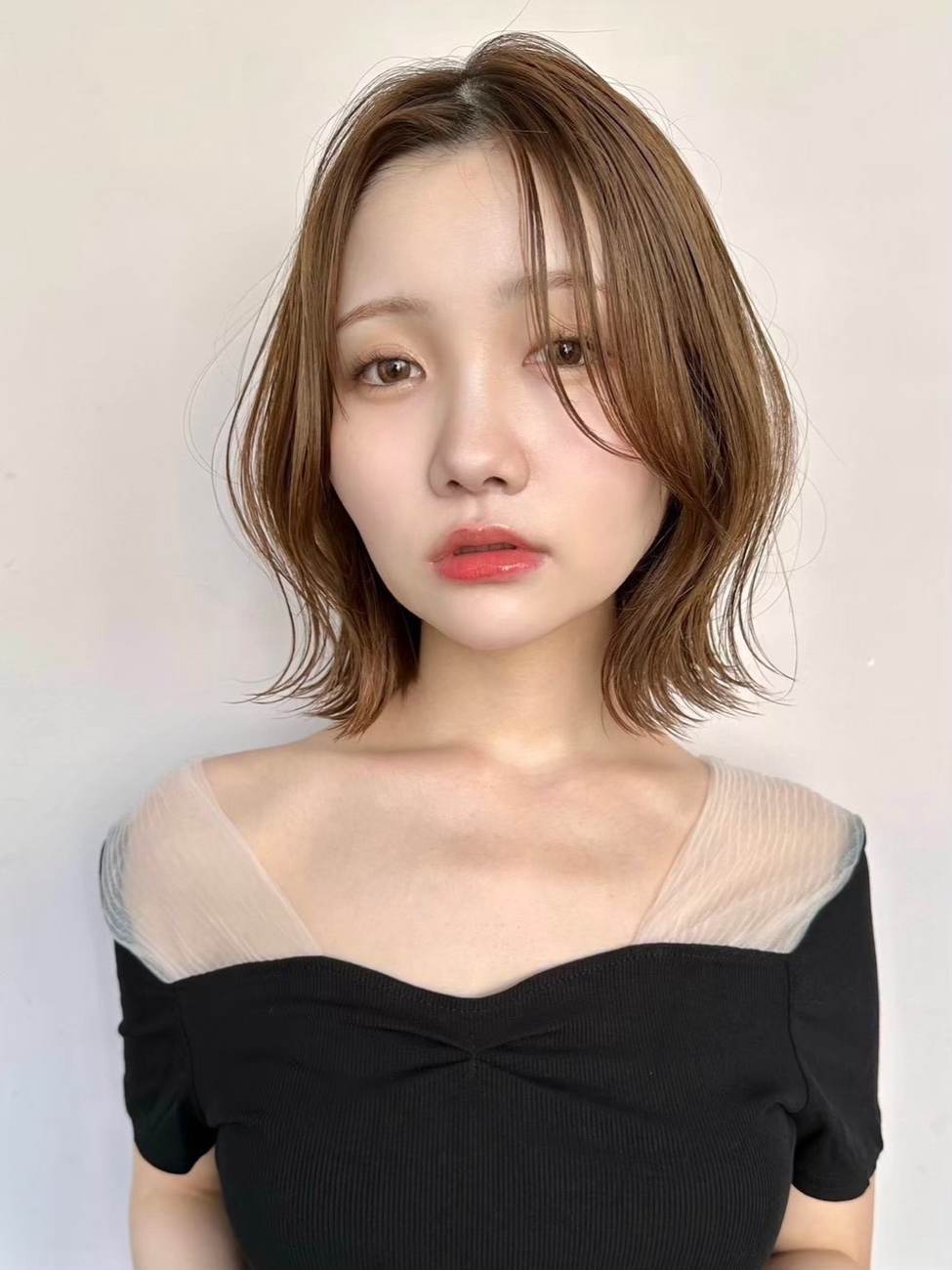 ENiのヘアスタイル｜切りっぱなしボブ